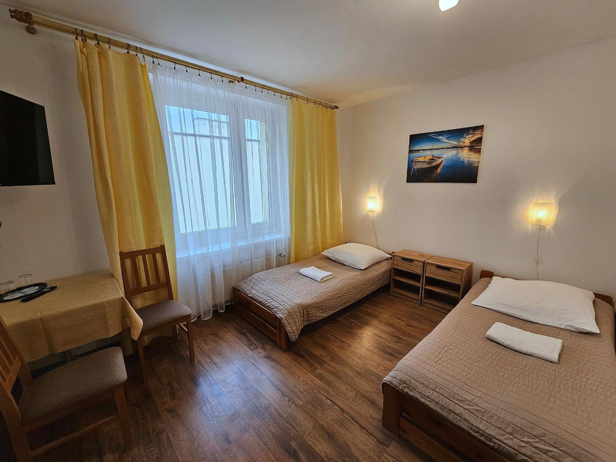 Hotel Eden 24H 热舒夫 外观 照片